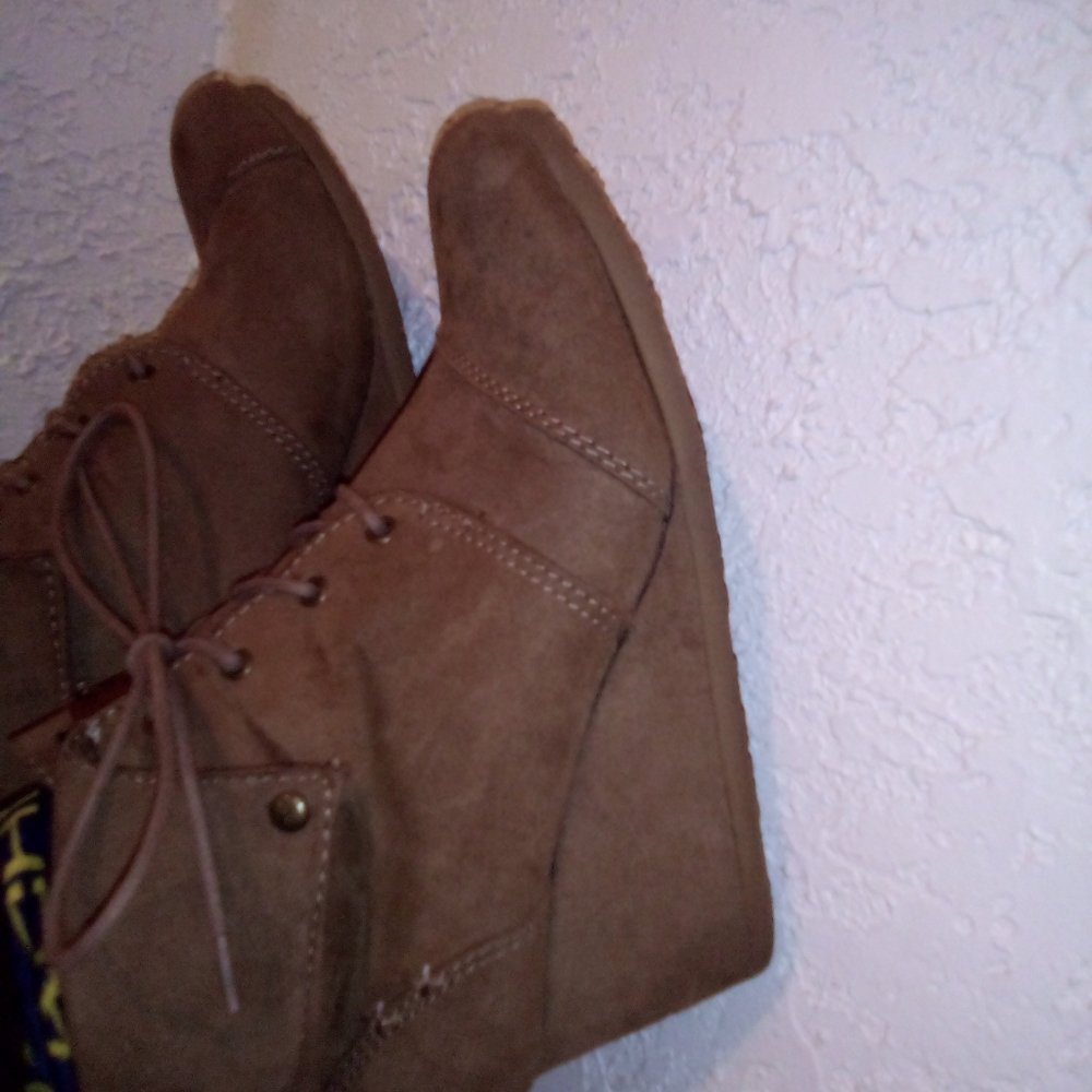 Mad Love Wedges